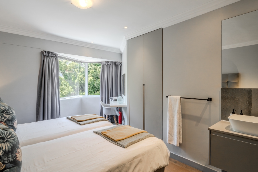 3 Bedroom Property for Sale in Camps Bay Western Cape